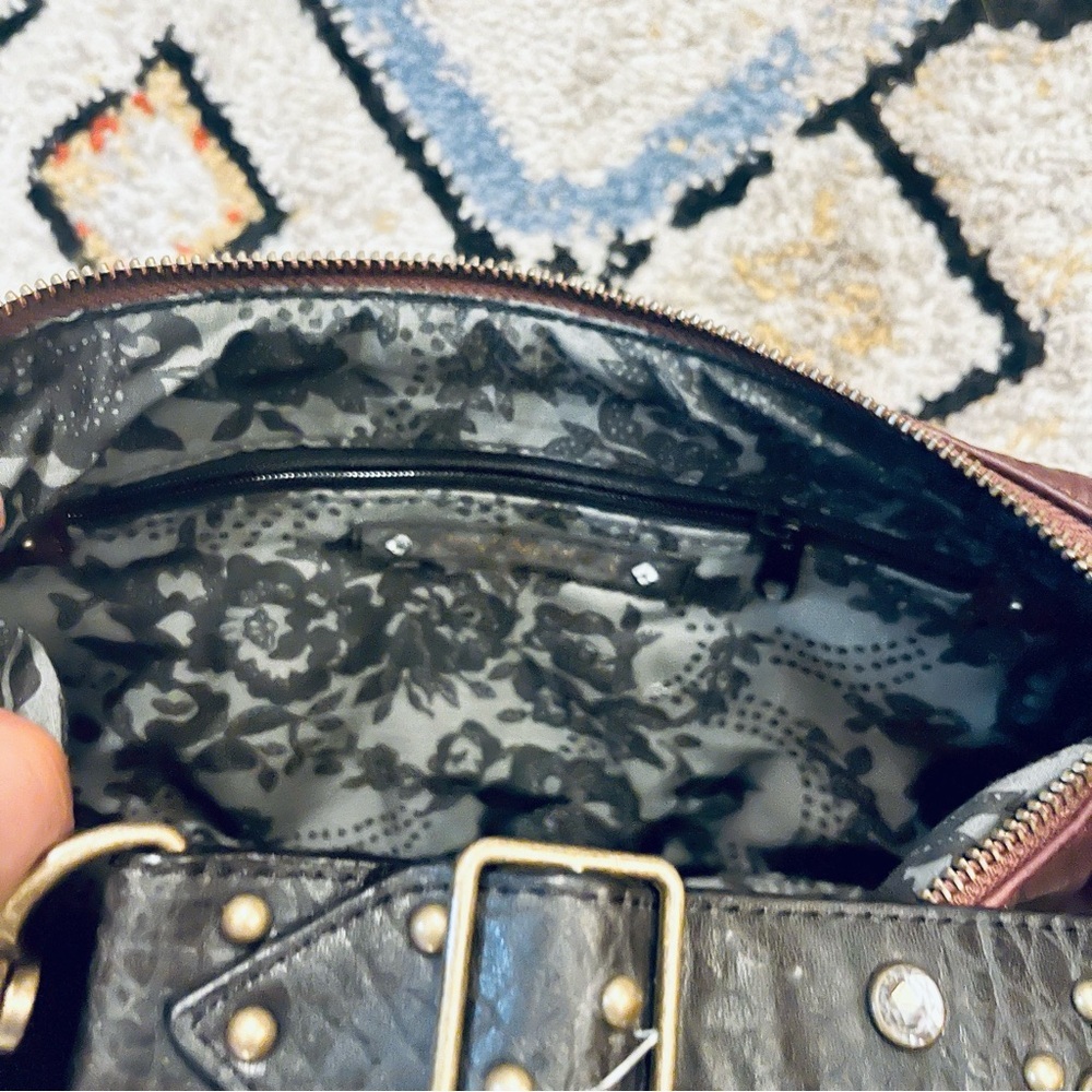 Steve Madden Burgundy Suede Studded Hobo Purse W/ Leather Embellished Strap - Picture 8 of 10